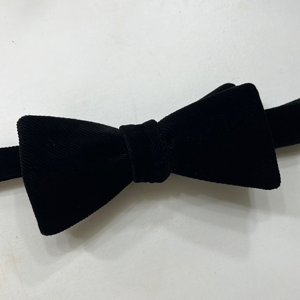 Bow tie, J.Ferrar.